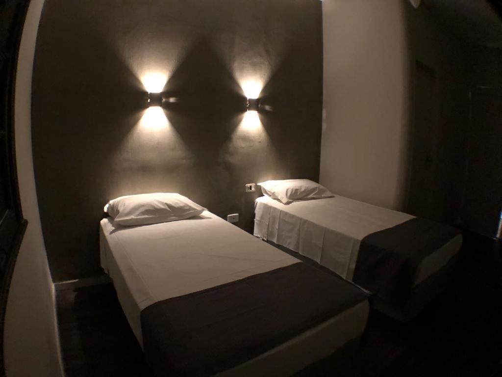 Hotel Caravelas Sao Paulo Bagian luar foto