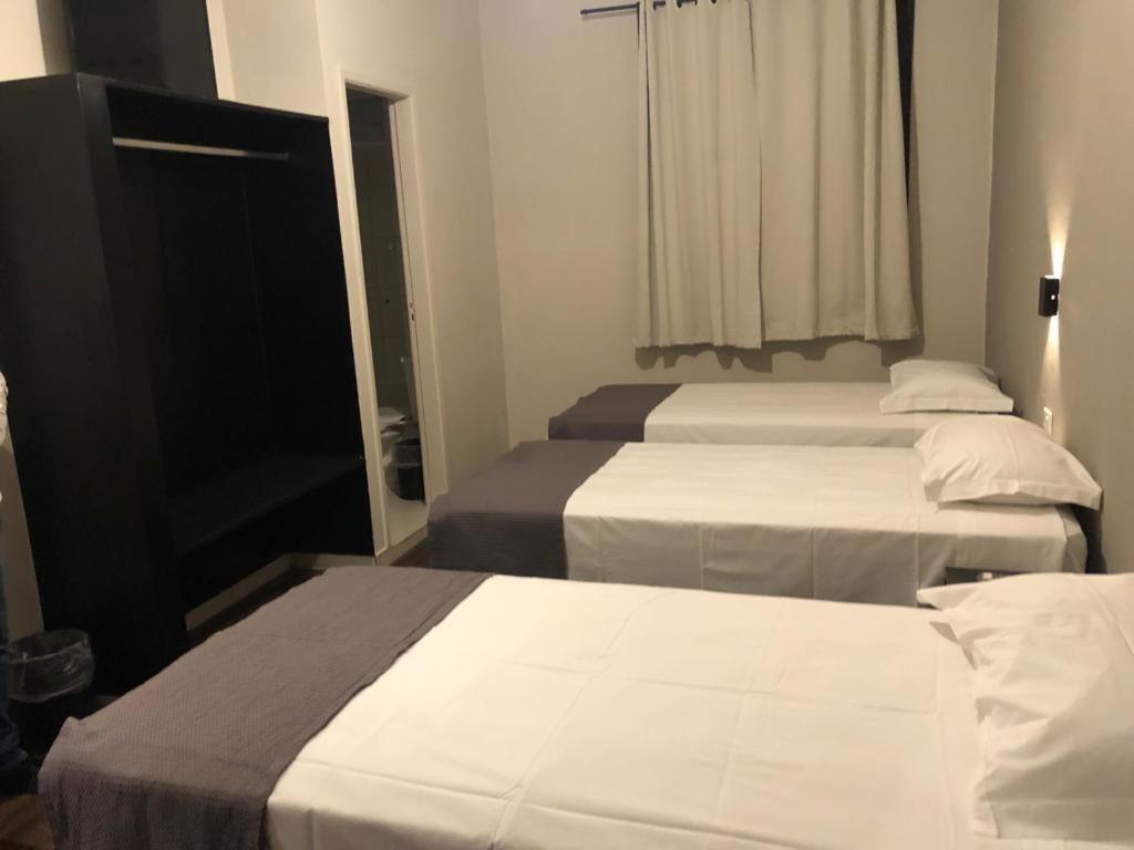 Hotel Caravelas Sao Paulo Bagian luar foto